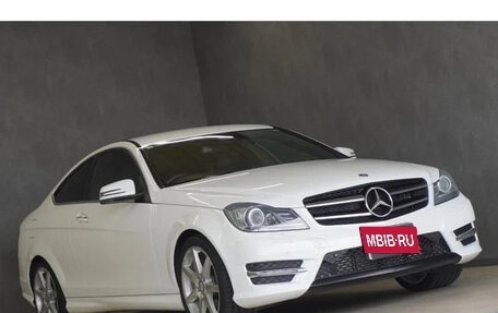 Mercedes-Benz C-Класс, 2012 год, 1 300 000 рублей, 3 фотография