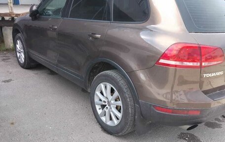 Volkswagen Touareg III, 2013 год, 2 399 999 рублей, 5 фотография