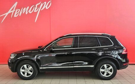 Volkswagen Touareg III, 2011 год, 2 035 000 рублей, 2 фотография