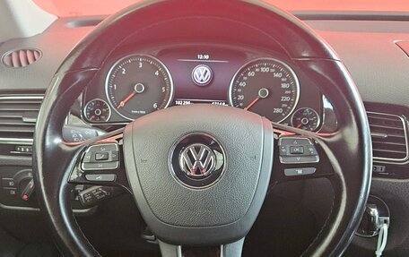 Volkswagen Touareg III, 2011 год, 2 035 000 рублей, 11 фотография