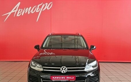 Volkswagen Touareg III, 2011 год, 2 035 000 рублей, 8 фотография