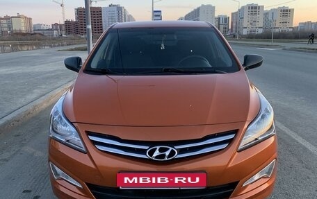 Hyundai Solaris II рестайлинг, 2015 год, 999 999 рублей, 3 фотография