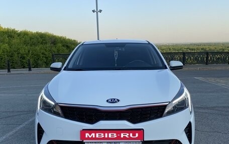 KIA Rio IV, 2020 год, 2 фотография