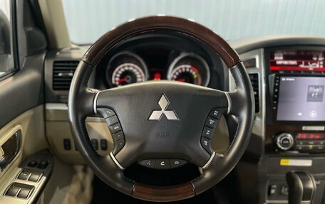 Mitsubishi Pajero IV, 2019 год, 4 449 000 рублей, 11 фотография