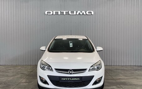 Opel Astra J, 2013 год, 2 фотография