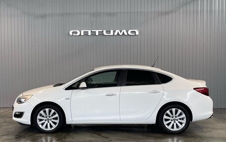 Opel Astra J, 2013 год, 8 фотография