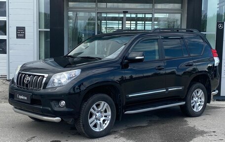 Toyota Land Cruiser Prado 150 рестайлинг 2, 2013 год, 3 180 000 рублей, 1 фотография