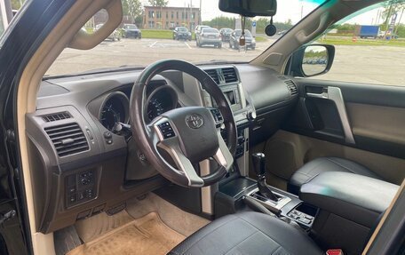 Toyota Land Cruiser Prado 150 рестайлинг 2, 2013 год, 3 180 000 рублей, 20 фотография