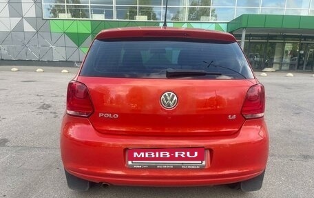 Volkswagen Polo VI (EU Market), 2012 год, 675 000 рублей, 3 фотография