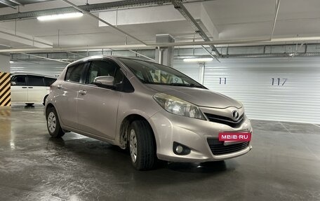 Toyota Vitz, 2011 год, 850 000 рублей, 8 фотография