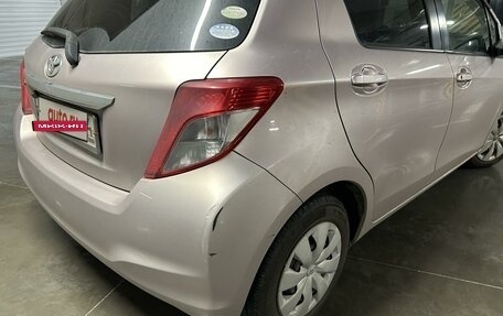 Toyota Vitz, 2011 год, 850 000 рублей, 6 фотография