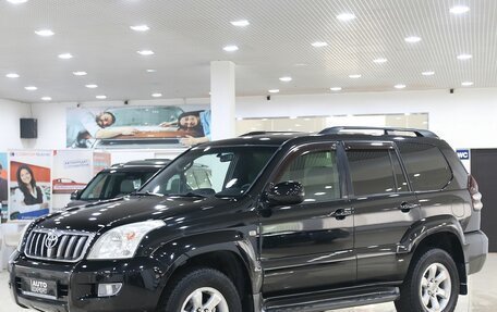 Toyota Land Cruiser Prado 120 рестайлинг, 2004 год, 1 599 000 рублей, 1 фотография