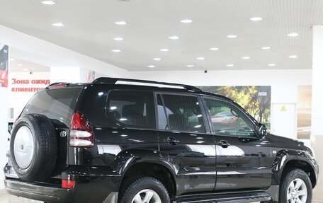 Toyota Land Cruiser Prado 120 рестайлинг, 2006 год, 1 699 000 рублей, 2 фотография