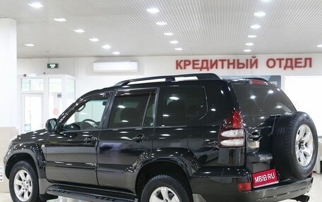 Toyota Land Cruiser Prado 120 рестайлинг, 2004 год, 1 599 000 рублей, 4 фотография