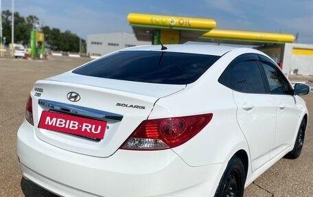 Hyundai Solaris II рестайлинг, 2012 год, 6 фотография