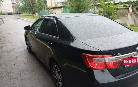 Toyota Camry, 2014 год, 4 фотография