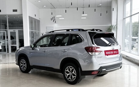 Subaru Forester, 2024 год, 5 190 000 рублей, 6 фотография