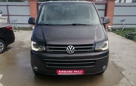 Volkswagen Caravelle T5, 2012 год, 2 150 000 рублей, 2 фотография