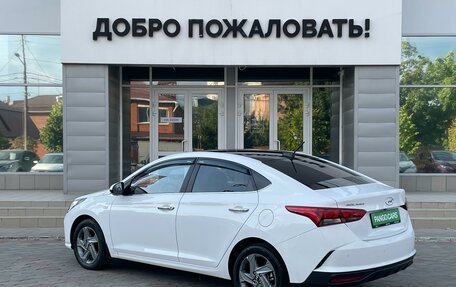 Hyundai Solaris II рестайлинг, 2021 год, 5 фотография