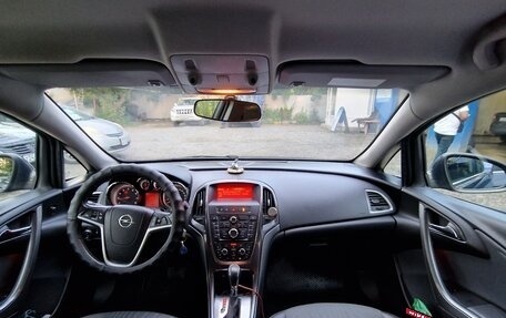 Opel Astra J, 2013 год, 920 000 рублей, 12 фотография