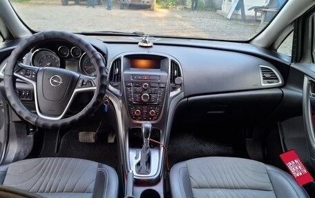 Opel Astra J, 2013 год, 920 000 рублей, 9 фотография