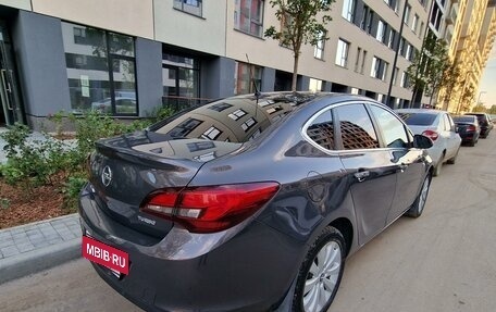 Opel Astra J, 2013 год, 920 000 рублей, 5 фотография