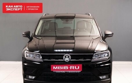 Volkswagen Tiguan II, 2018 год, 2 640 000 рублей, 2 фотография