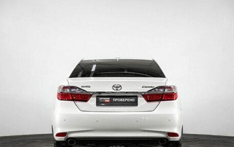 Toyota Camry, 2015 год, 2 130 000 рублей, 5 фотография