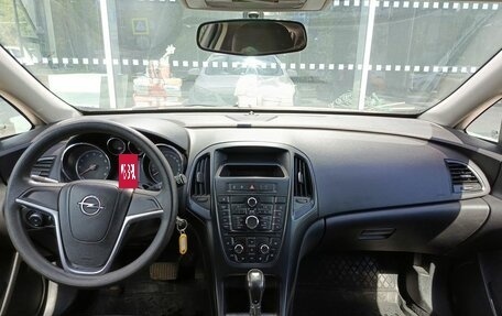 Opel Astra J, 2012 год, 740 000 рублей, 12 фотография