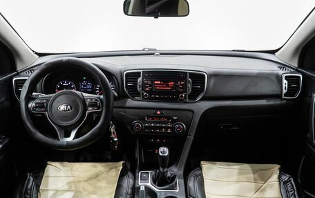 KIA Sportage IV рестайлинг, 2018 год, 1 859 000 рублей, 8 фотография