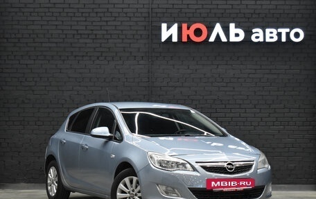 Opel Astra J, 2012 год, 4 фотография