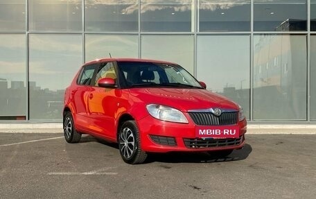 Skoda Fabia II, 2013 год, 449 000 рублей, 2 фотография