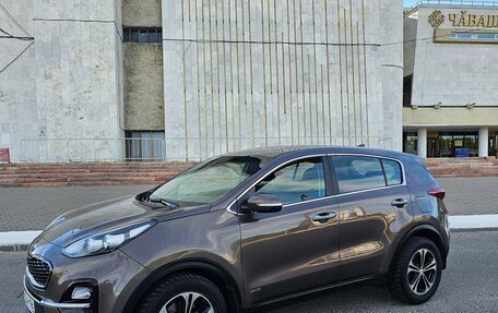 KIA Sportage IV рестайлинг, 2018 год, 2 250 000 рублей, 2 фотография