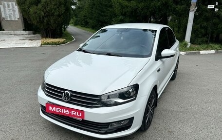 Volkswagen Polo VI (EU Market), 2016 год, 13 фотография