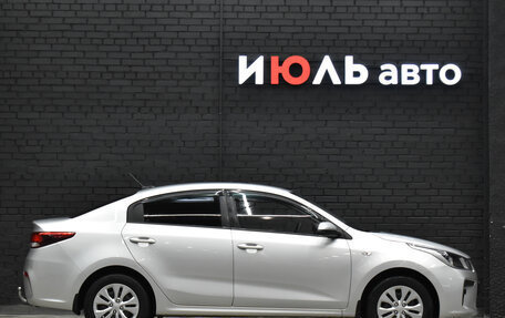 KIA Rio IV, 2019 год, 1 450 000 рублей, 10 фотография