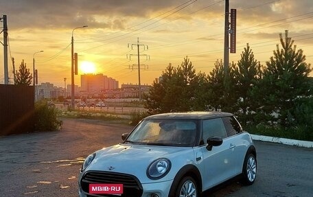 MINI Hatch, 2020 год, 2 550 000 рублей, 5 фотография