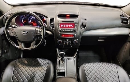 KIA Sorento II рестайлинг, 2014 год, 1 570 000 рублей, 10 фотография