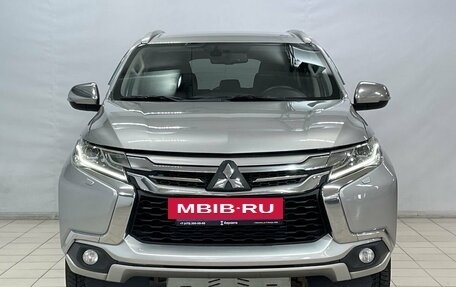 Mitsubishi Pajero Sport III рестайлинг, 2017 год, 2 799 000 рублей, 3 фотография