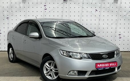 KIA Cerato III, 2010 год, 790 000 рублей, 2 фотография