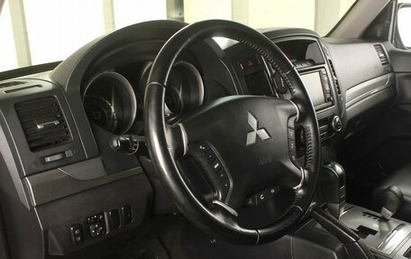 Mitsubishi Pajero IV, 2011 год, 2 449 995 рублей, 11 фотография