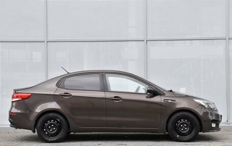 KIA Rio III рестайлинг, 2015 год, 979 000 рублей, 3 фотография