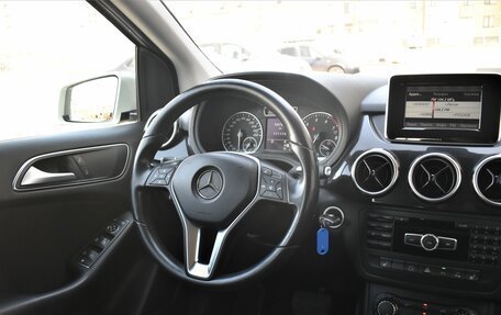 Mercedes-Benz B-Класс, 2012 год, 8 фотография