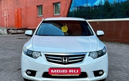 Honda Accord VIII рестайлинг, 2012 год, 1 470 000 рублей, 2 фотография