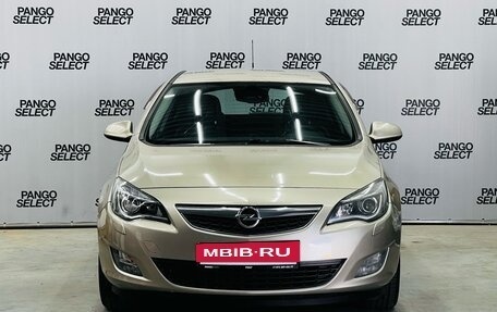 Opel Astra J, 2011 год, 687 000 рублей, 2 фотография