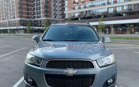 Chevrolet Captiva I, 2013 год, 1 700 000 рублей, 2 фотография