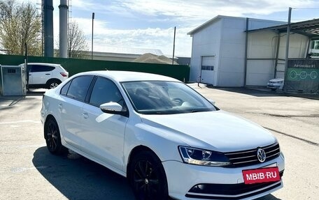 Volkswagen Jetta VI, 2017 год, 1 000 000 рублей, 3 фотография