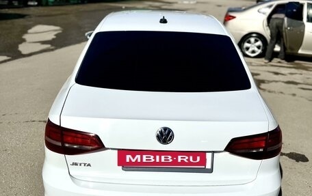 Volkswagen Jetta VI, 2017 год, 1 000 000 рублей, 9 фотография