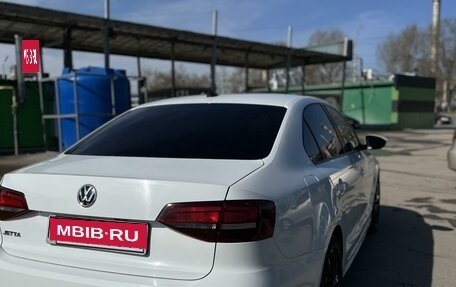 Volkswagen Jetta VI, 2017 год, 1 000 000 рублей, 11 фотография