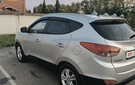 Hyundai ix35 I рестайлинг, 2010 год, 1 600 000 рублей, 6 фотография