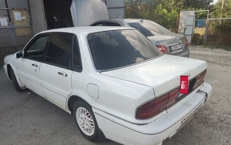 Mitsubishi Galant VIII, 1990 год, 149 000 рублей, 3 фотография